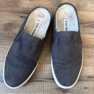 Steve Madden Zima Grey w/Faux Fur Lining Slip On Shoes - Size 8.5